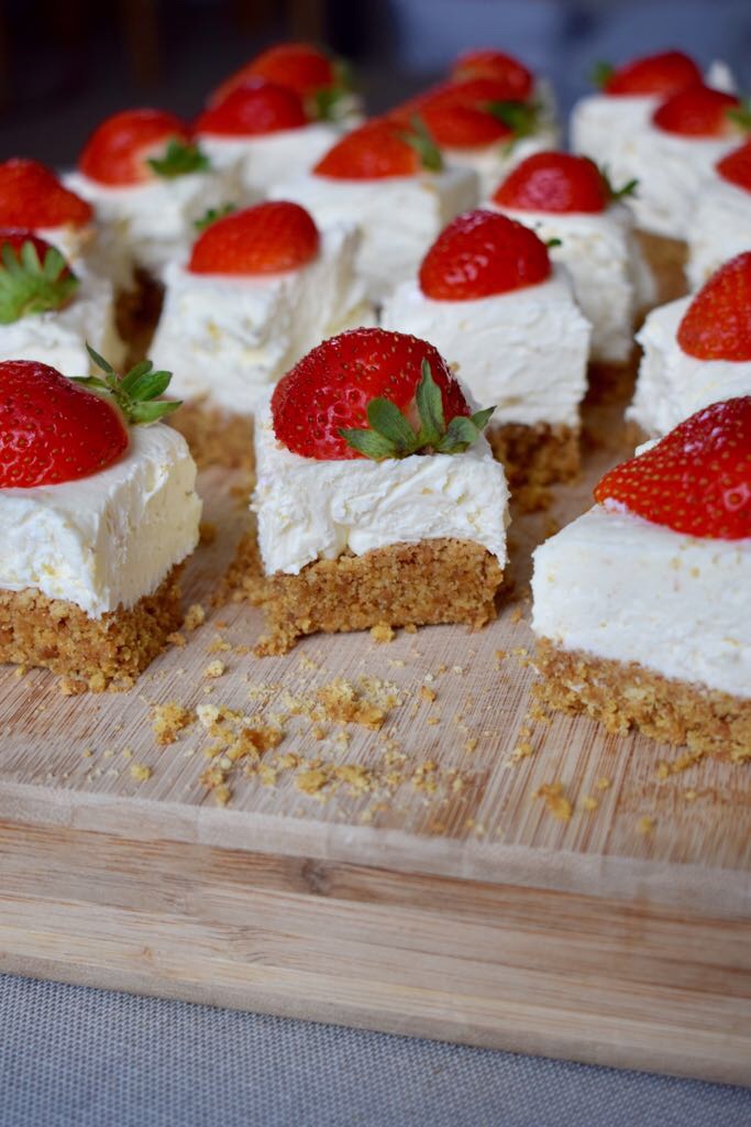 QUENCH FOOD MAGAZINE RECIPE – SUMMER STRAWBERRY CHEESECAKE&nbsp;SQUARES