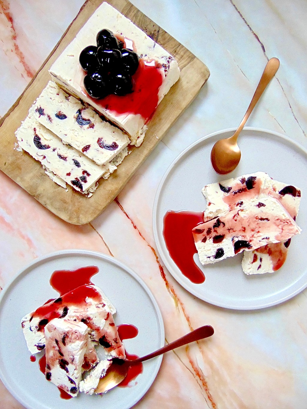 DARK CHERRY & MASCARPONE FREEZER&nbsp;CAKE