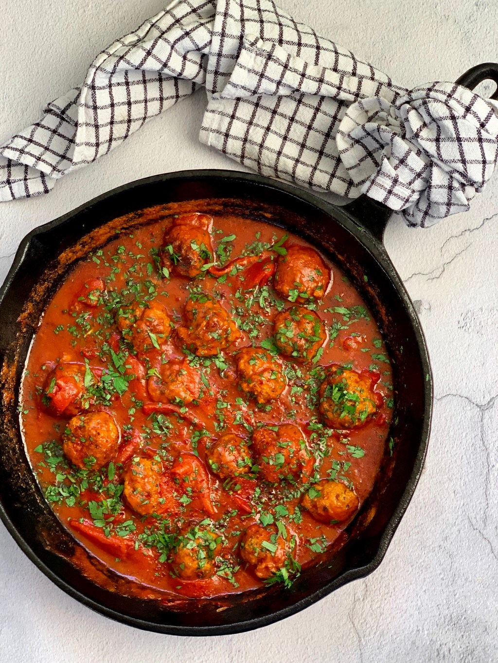 QUICK MEATBALLS & SPICY PEPPER&nbsp;SAUCE