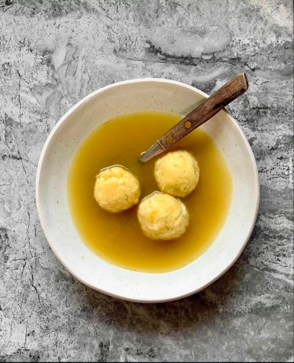CHICKEN BROTH WITH&nbsp;DUMPLINGS