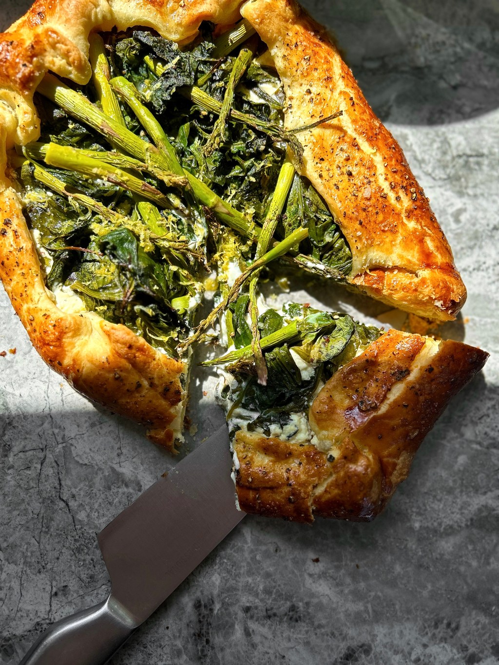 SPINACH & ASPARAGUS&nbsp;GALETTE