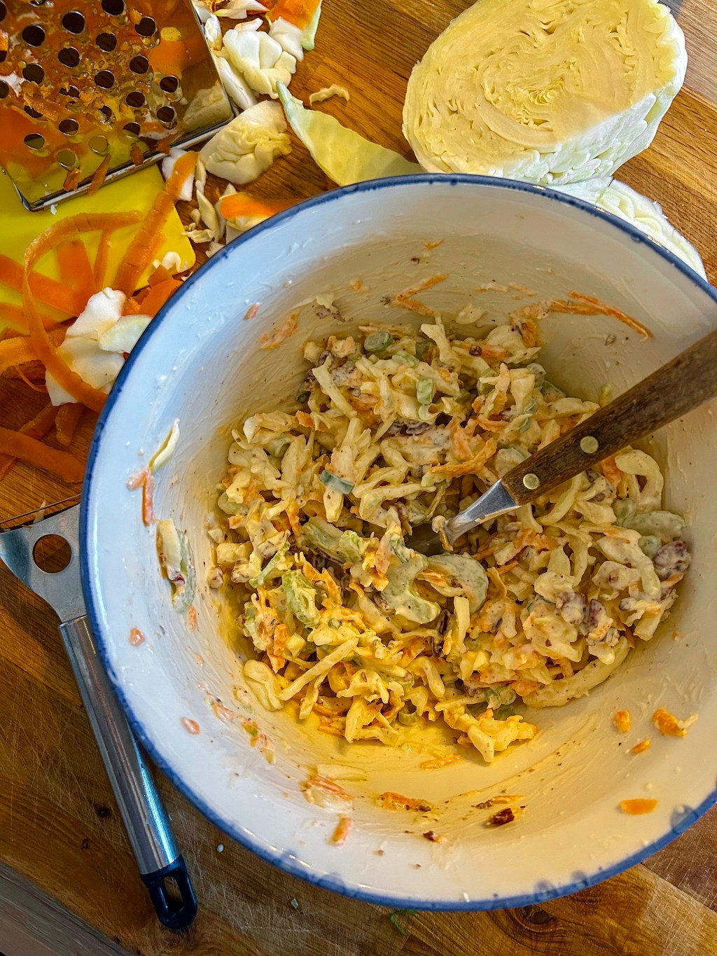 A VERY GOOD AND FLEXIBLE&nbsp;COLESLAW